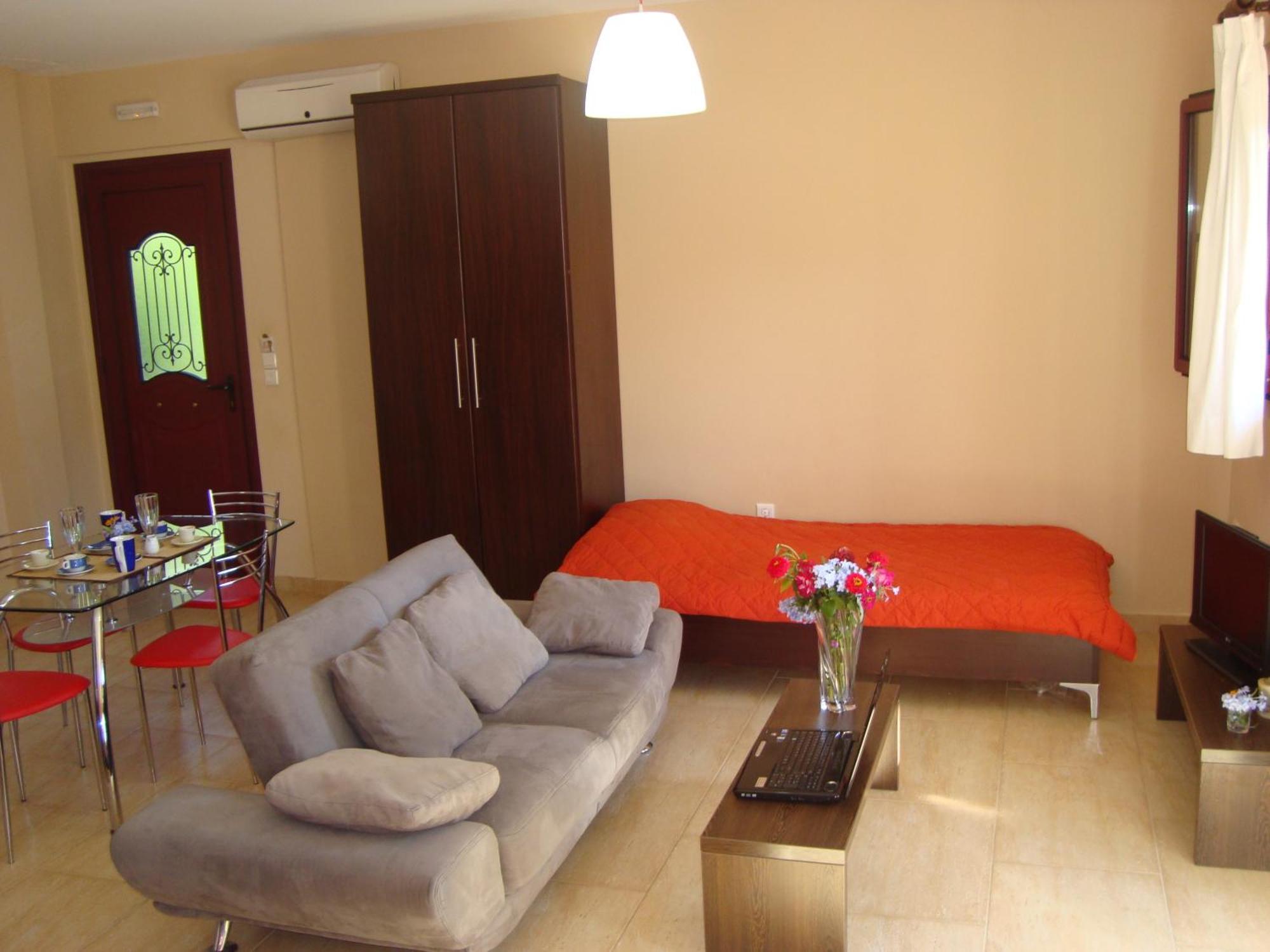 Mikros Gialos Apartments الغرفة الصورة